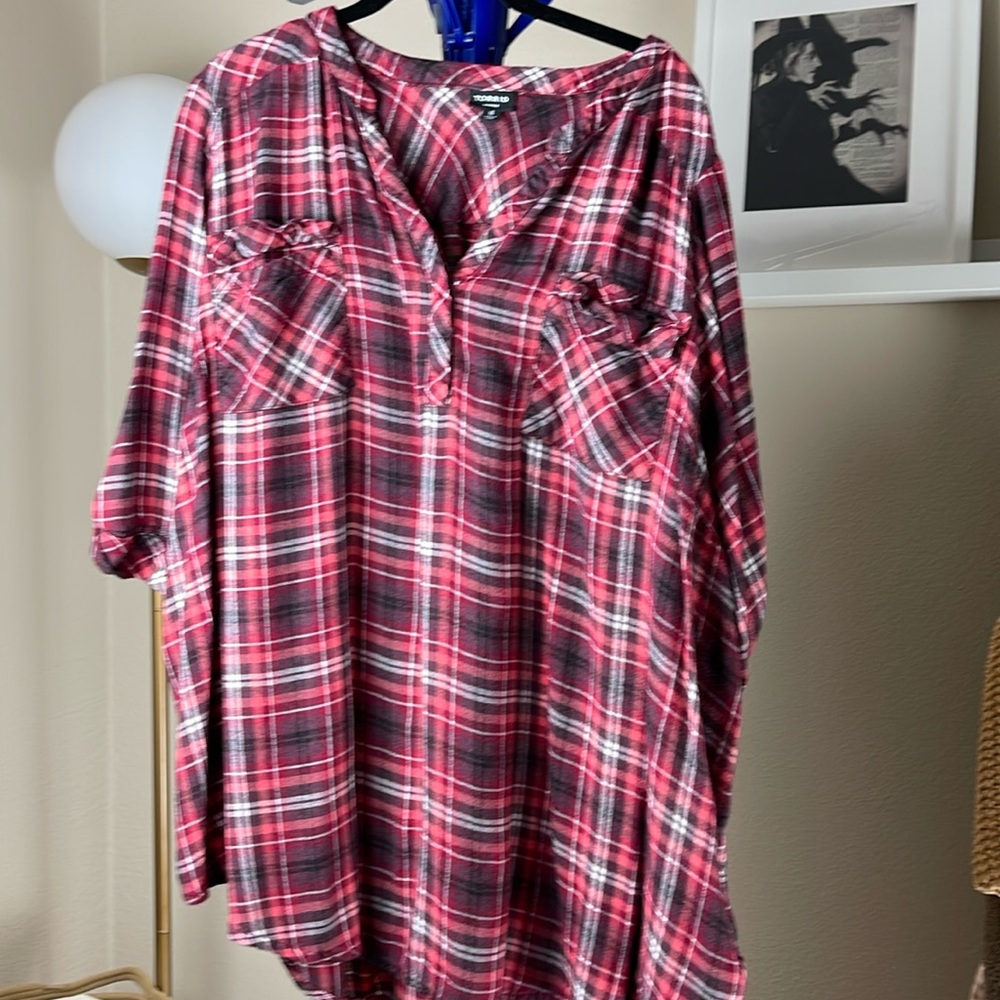 Torrid pink plaid Harper top flannel size 6
